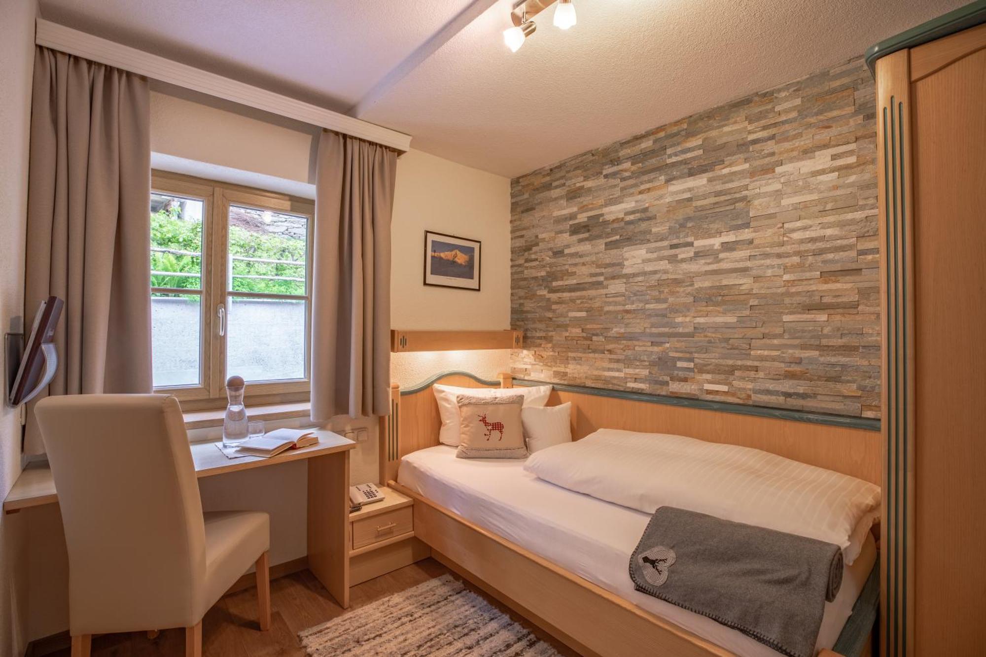 Patteriol Apart-Hotel-Garni Sankt Anton am Arlberg Exterior photo